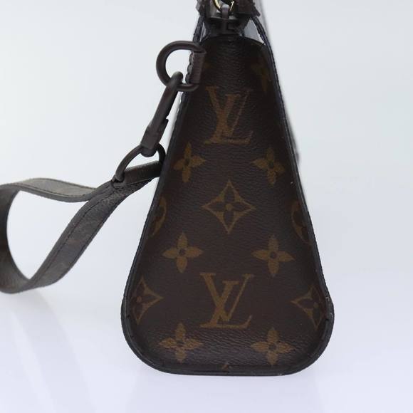LOUIS VUITTON Monogram Chess Stand Pouch M81588 LV Auth 90498S - Picture 4 of 16